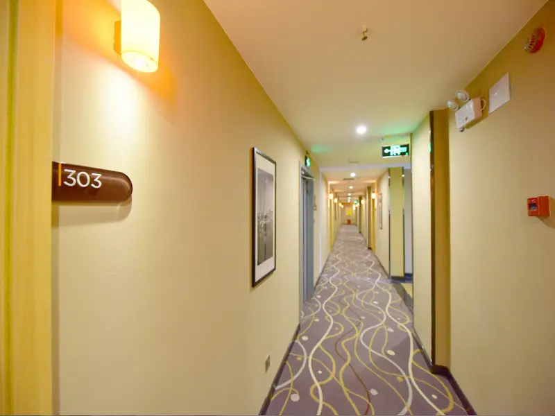 Чэнду: 7 Days Premium Chengdu Xinjin Rulin Road Metro Station