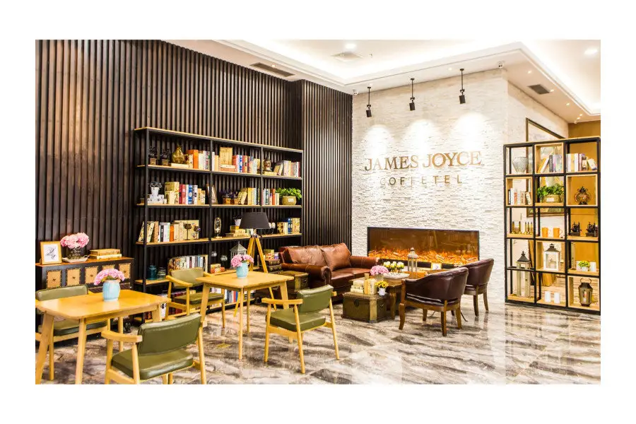 Циндао: James Joyce Coffetel·Qingdao New District Petroleum University Branch