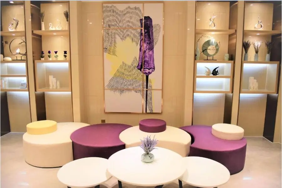Шэньчжэнь: Lavande Hotels·Shenzhen North Railway Station Longhua Bus Terminal