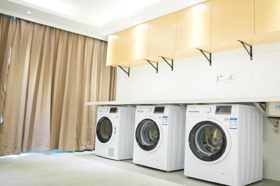 Шэньчжэнь: Lavande Hotels·Shenzhen North Railway Station Longhua Bus Terminal