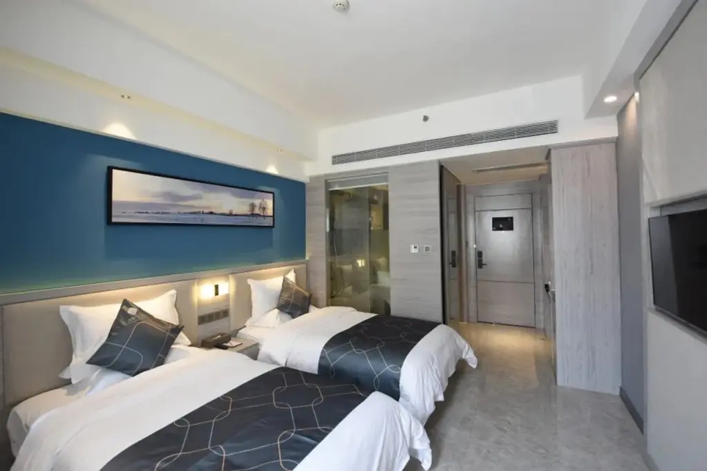 Чжаньцзян: Chonpines Hotels·Xuwen Plaza Jinhui Tower