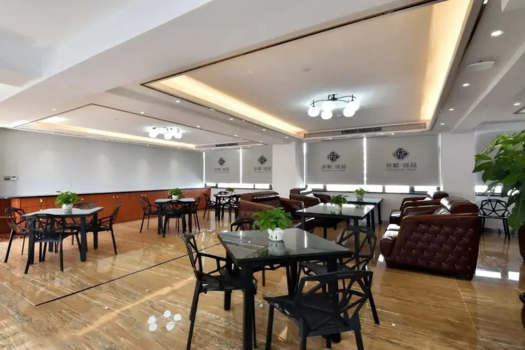 Чжаньцзян: Chonpines Hotels·Xuwen Plaza Jinhui Tower