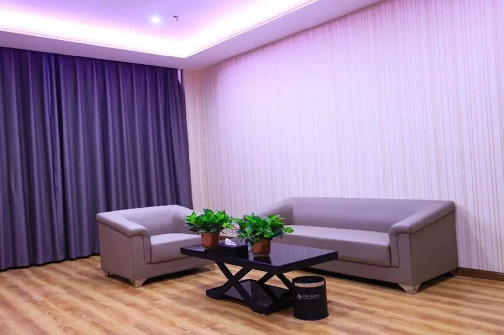 Чжэнчжоу: Chonpines Hotels·Zhengzhou Mazhai Industrial Park