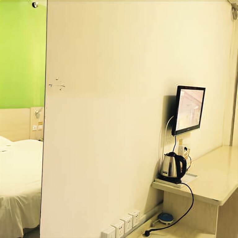 Циндао: 7 Days Inn·Qingdao Zhongshan Road