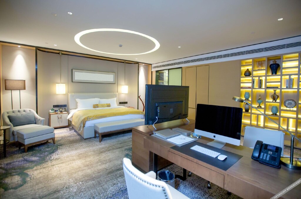 Нанкин: Lakehome Hotel Konggang