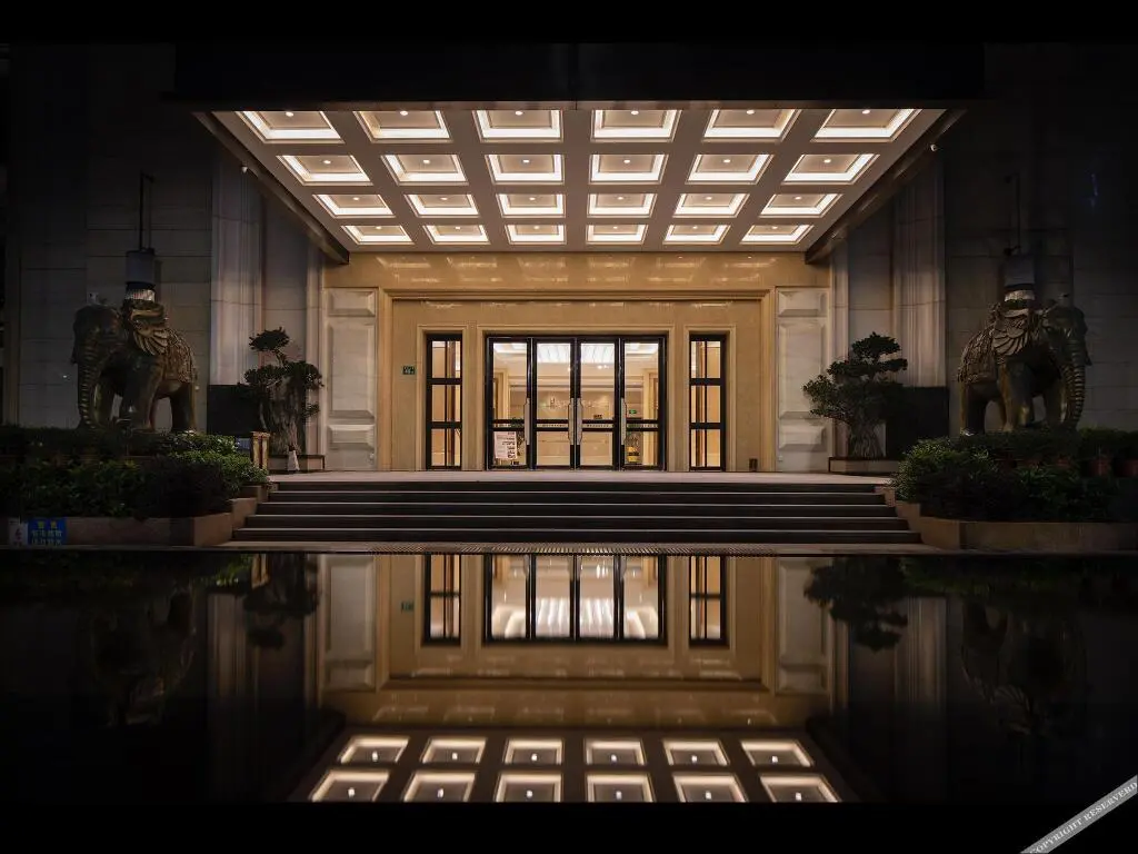 Гуанчжоу: Jinmanfu International Hotel (Huadu Square Cultural Tourism City)