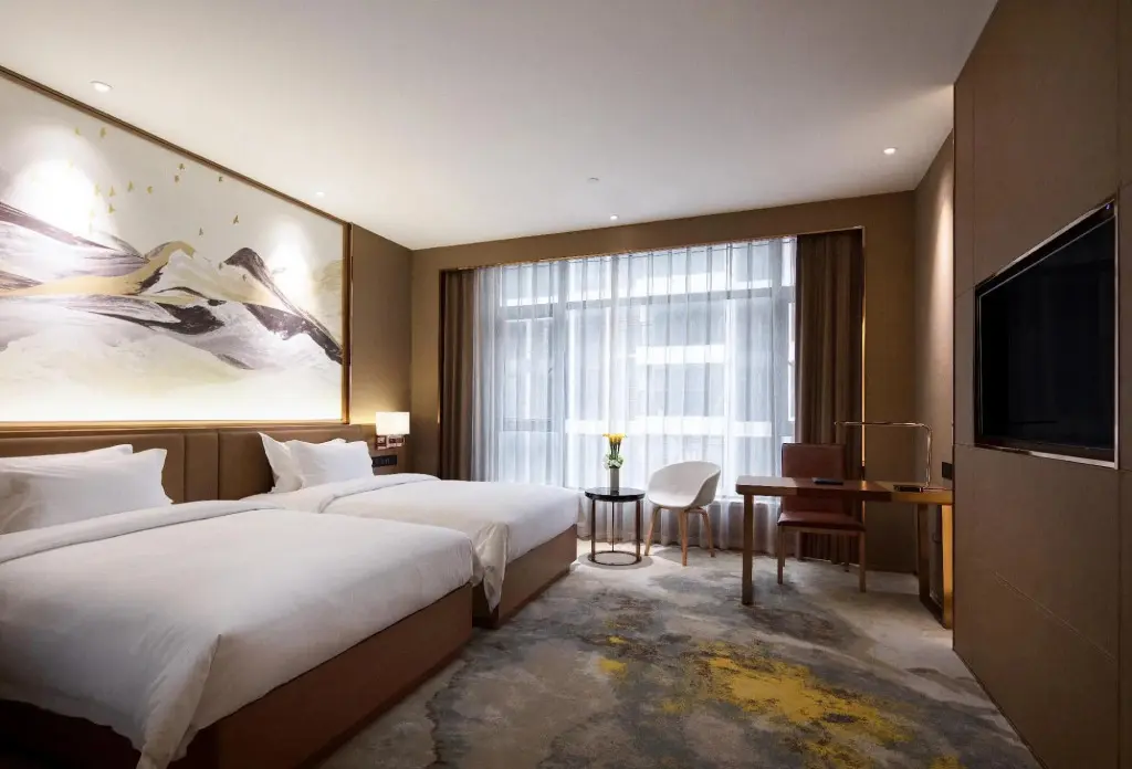 Гуанчжоу: Jinmanfu International Hotel (Huadu Square Cultural Tourism City)
