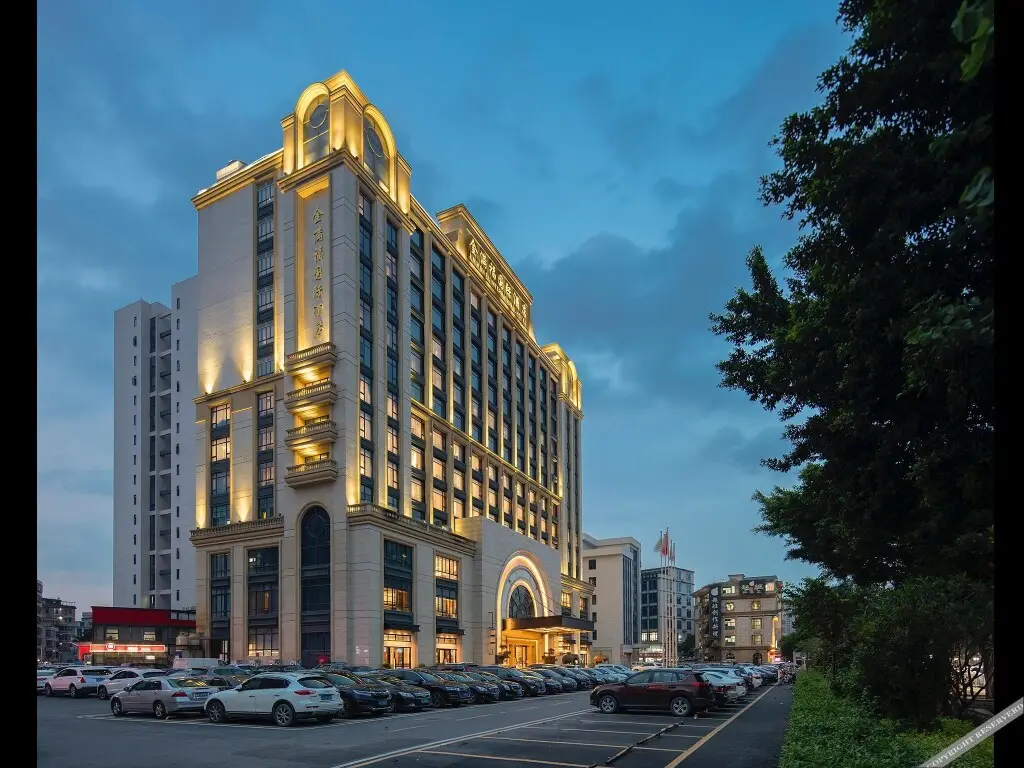 Гуанчжоу: Jinmanfu International Hotel (Huadu Square Cultural Tourism City)