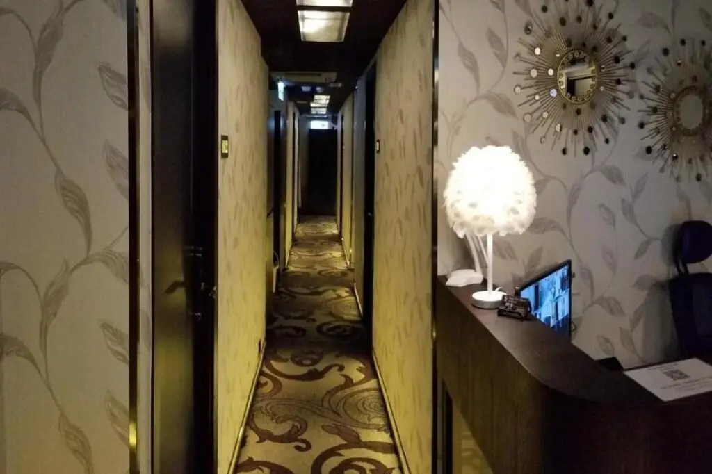 Гонконг: Star City Hotel