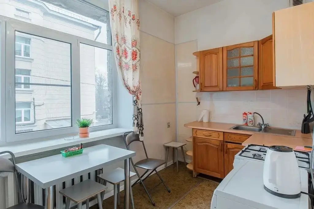 Санкт-Петербург: Visit Novocherkasskiy pr 25