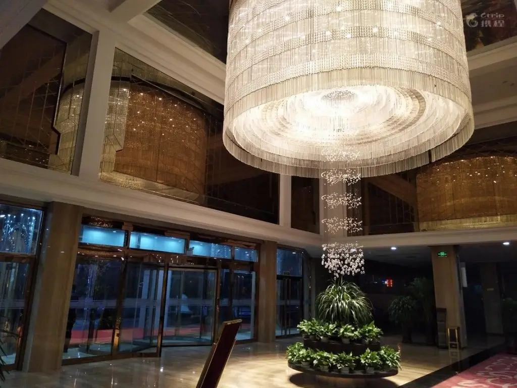 Циньхуандао: James Joyce Coffetel·Qinhuangdao People's Square Wenhua Road