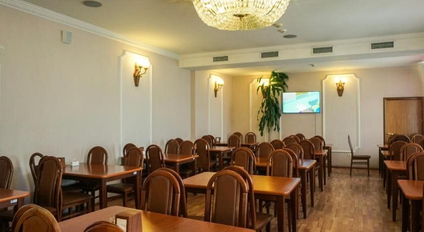 Санкт-Петербург: Академия