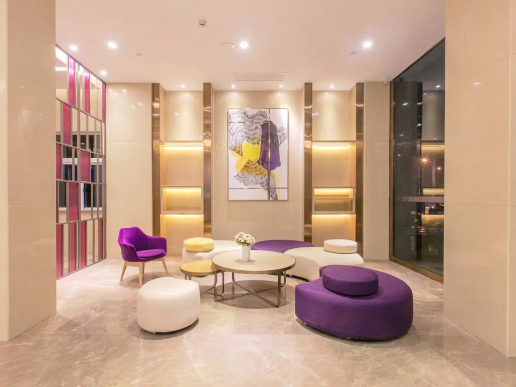 Хуанган: Lavande Hotel·Wuxue Kanjiang Avenue