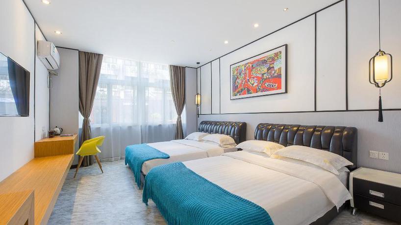Цзясинь: Wuzhen Jinghuashuiyue Homestay