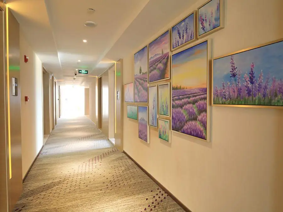 Фошань: Lavande Hotel·Foshan  Bijiang Light Rail Station Biguiyuan
