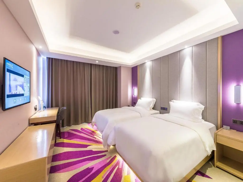Фошань: Lavande Hotel·Foshan  Zhoucun Liguang Road Xunfenggang Metro station