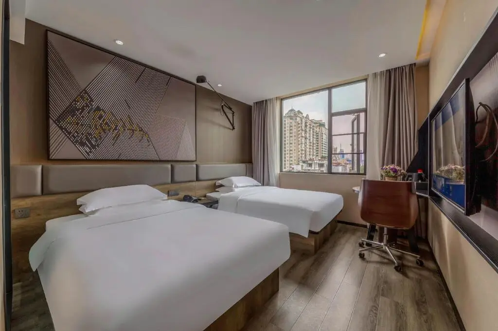 Куньмин: IU Hotel·Kunming Yuantong Mountain Cuihu Park