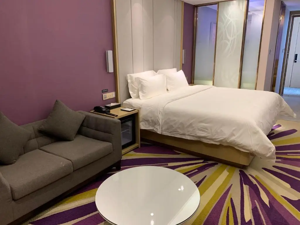 Наньчан: Lavande Hotel·Nanchang West Railway Station Square