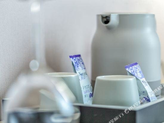 Тяньцзинь: Lavande Hotel·Tianjin West Railway Station People's Hospital Metro Station