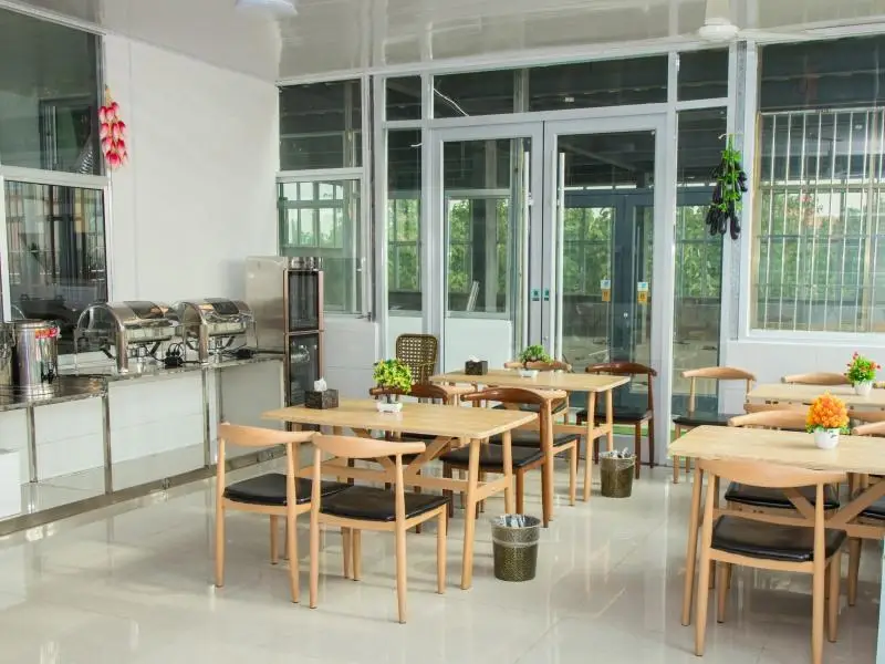 Линьи: Shell Linyi County Shangye Town Wenyu Road Hotel