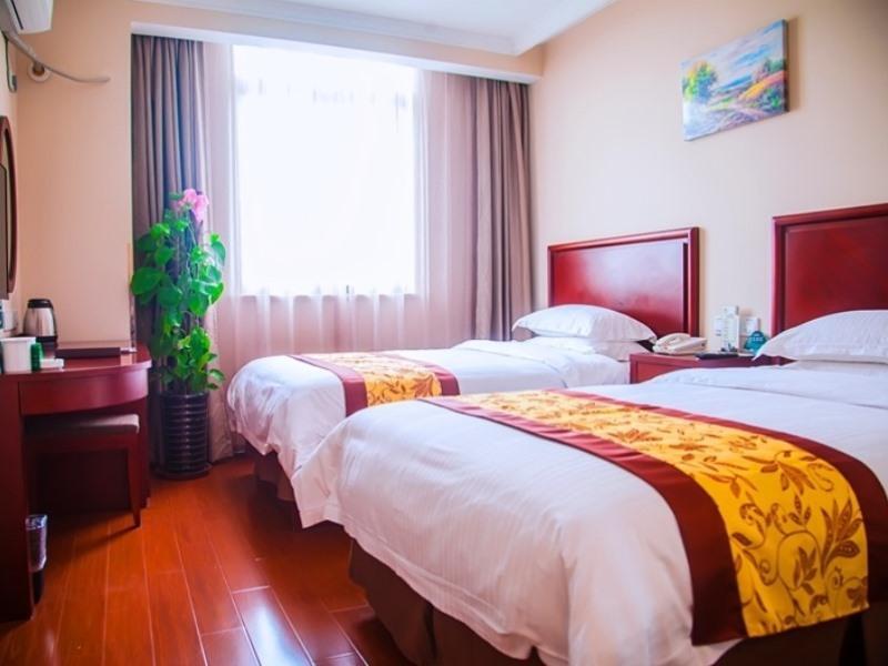 Шанхай: GreenTree Inn Shanghai MinHang District PuJiang Town JiangYue Road Metro Station