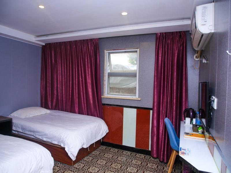 Шанхай: Shell Shanghai Jiading District Tongji University Xinhuang Road Hotel