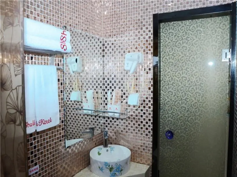 Шанхай: Shell Shanghai Jiading District Tongji University Xinhuang Road Hotel