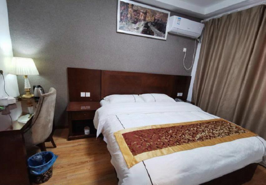 Уси: Shell Wuxi Binhu District Daoxiang Xincun
