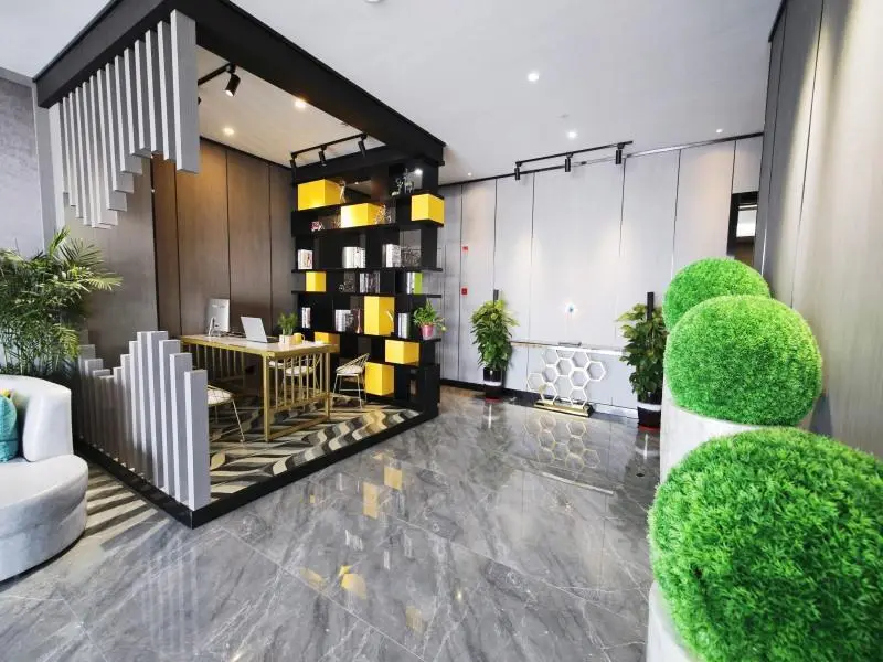 Тайчжоу: GYA Taizhou Jingjiang City South Century Plaza Hotel
