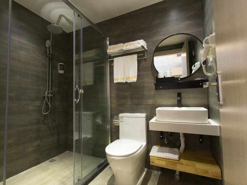 Чжуншань: GreenTree Apartment Zhongshan City Shiqi District Zhongshan North Station Hubin North Road Hotel