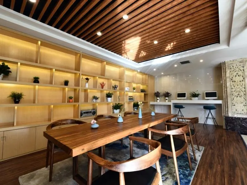 Чэндэ: GreenTree Inn Chengde Shuangyu District Shuangtashan