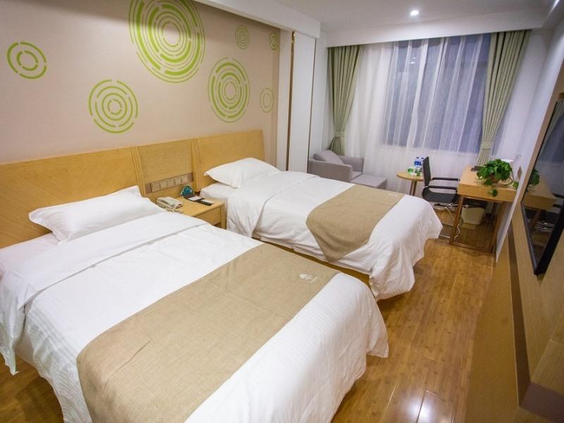 GreenTree Inn Fuyang Yingquan District Lanshan Road Linyi Mall — фото 1