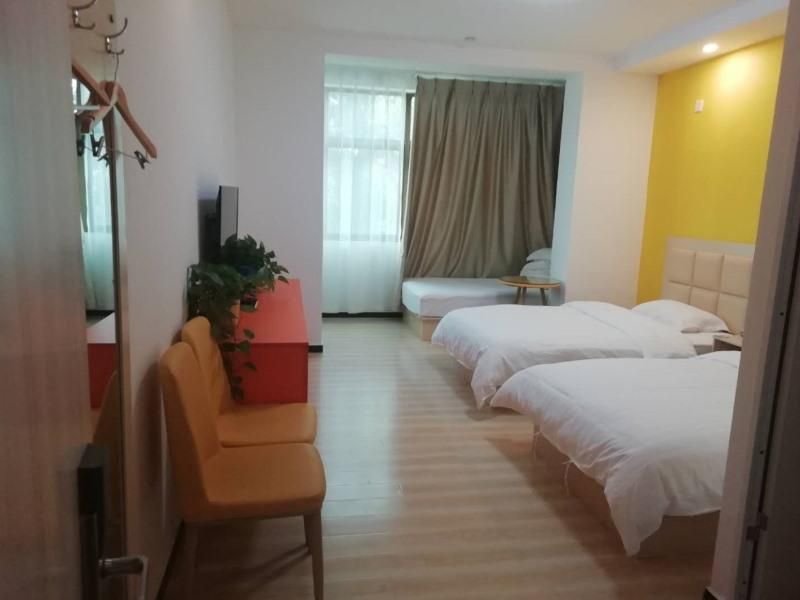 Баодин: Shell Baodong Xiongxian Bandong Hotel