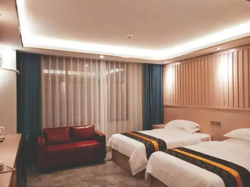 Ледун: Shell Hainan Ledong County Huangliu Town Bus Station Hotel