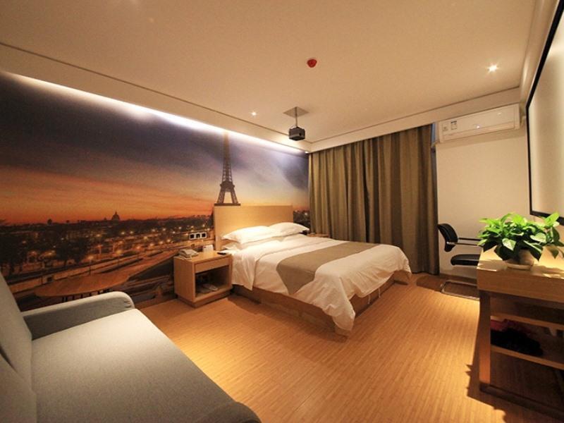 Чжэнчжоу: GreenTree Inn Zhengzhou Gongyi Xinxing Road