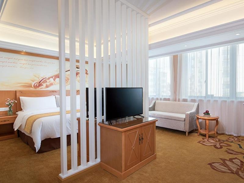 Шаоксинг: Vienna Hotel Shengzhou Bada Hotel