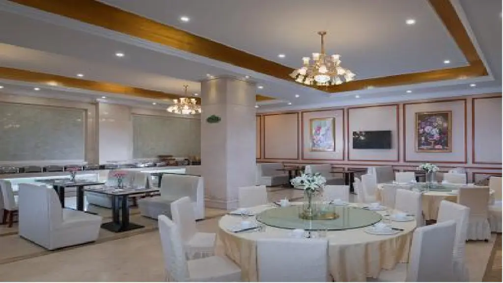 Шанхай: Vienna 3 Best Hotel Shanghai Hongqiao Hub Jindu Road