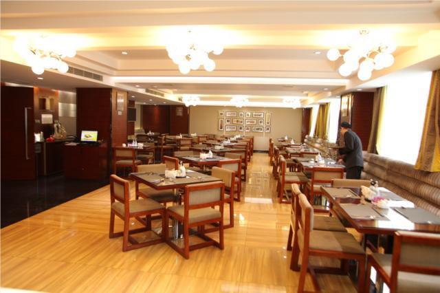 Ухань: Echeng Hotel Wuhan Optics Vally Pedestrian Street