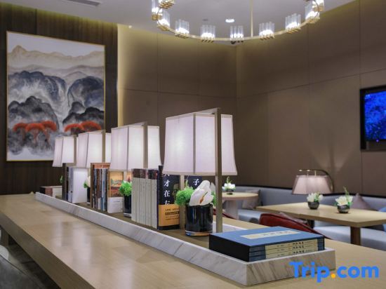 Дунъин: Echeng Hotel Dongying Kenli Destrict Government