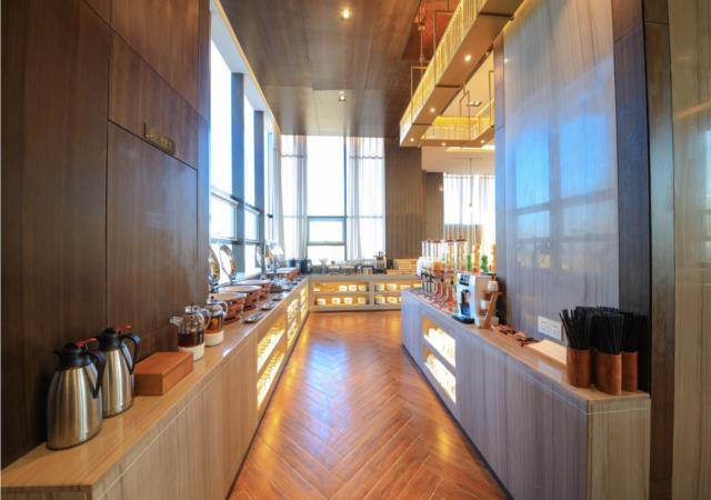 Дунъин: Echeng Hotel Dongying Kenli Destrict Government