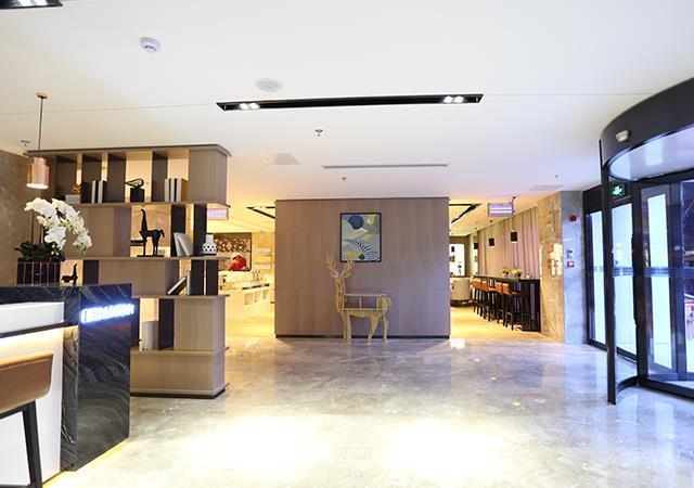 Лиаоченг: Echarm Hotel Liaocheng Donga Guangming Street