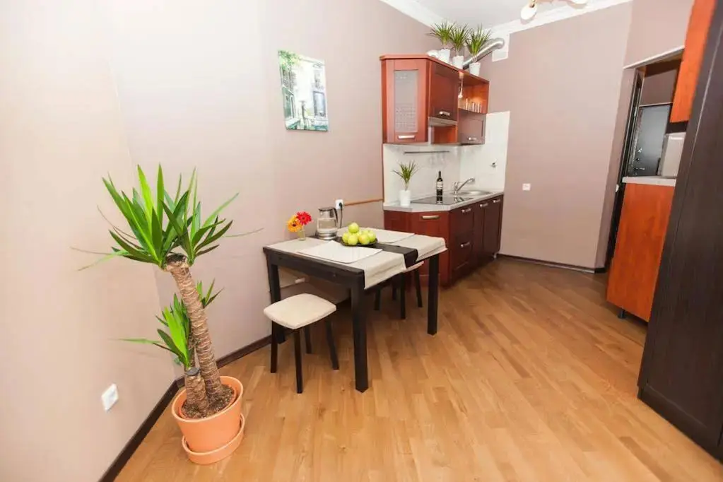 Санкт-Петербург: Apartamenty "Cafe de Flora"