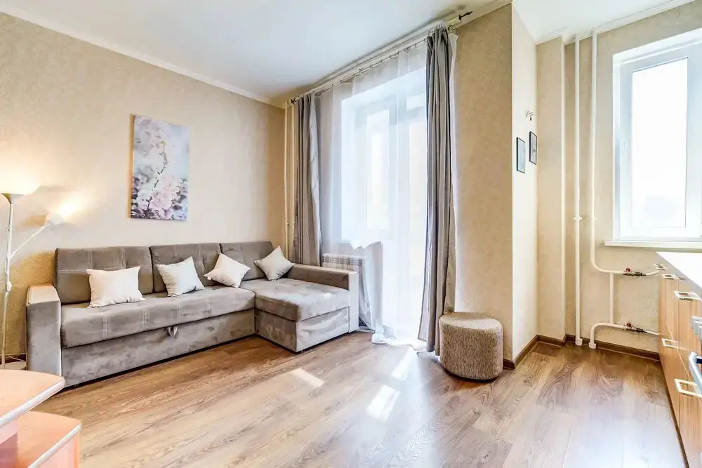 Санкт-Петербург: FlatStar on Ushinsky 33 k 3