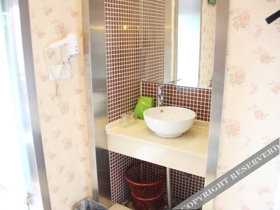Ухань: City Comfort Inn Wuhan Liuduqiao Metro Station