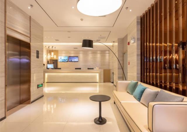 Шицзячжуан: City Comfort Inn Shijiazhuang Xinbai Square Metro Station