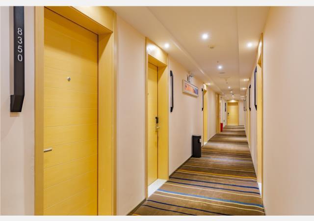 Чэнду: City Comfort Inn Chengdu Wenjiang Passenger Center