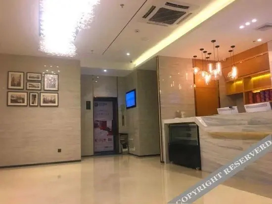 Чжуншань: 梵泊酒店(中山灯都古镇华艺广场店)