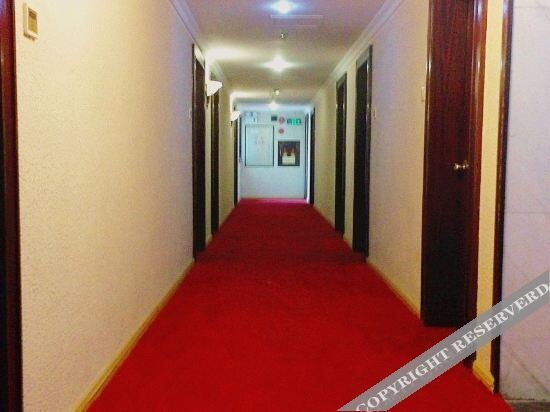 Чжуншань: 梵泊酒店(中山灯都古镇华艺广场店)