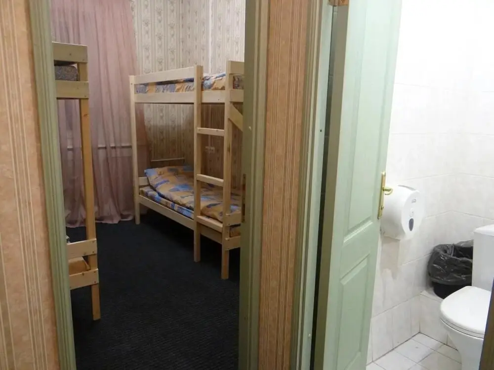 Санкт-Петербург: Hostel Your House