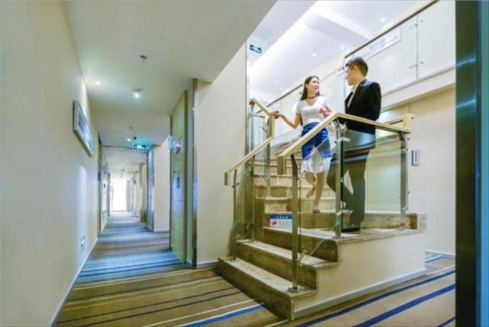 Чунцин: City Comfort Inn Chongqing Daping Shidai Tianjie